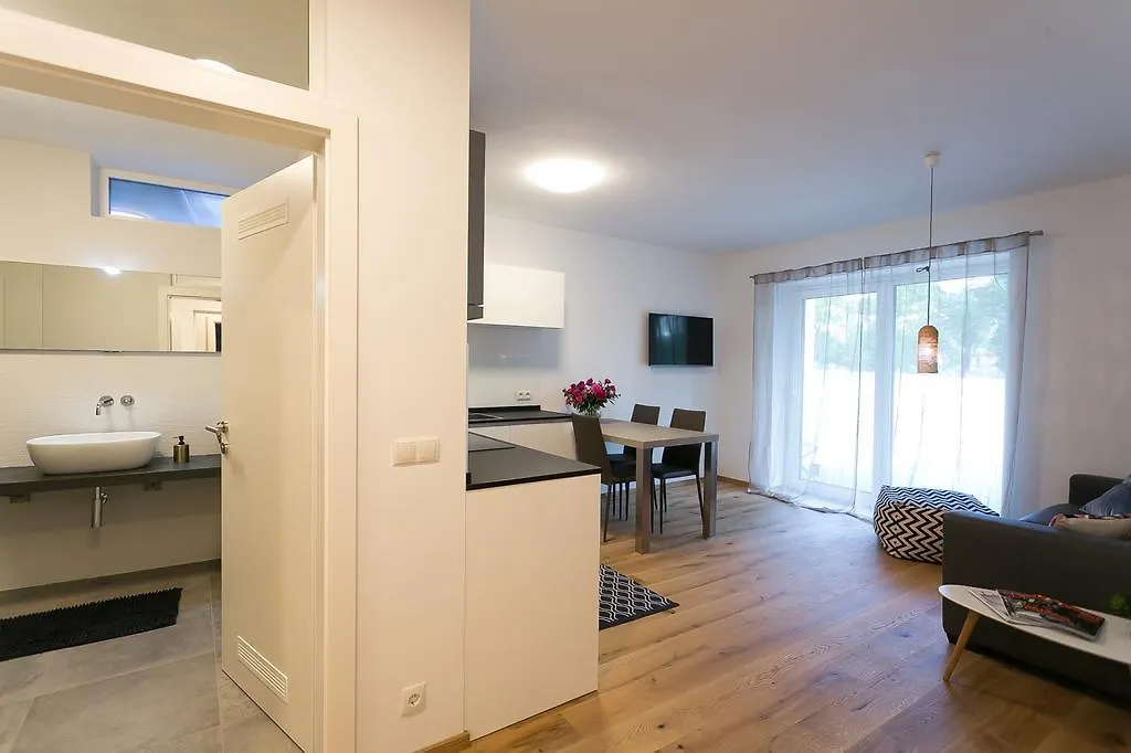 Parksuites Apartments Graz 0*,