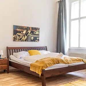 Pleasant 3br Shared Apartment- Ideal For Longstays Apartment Wien